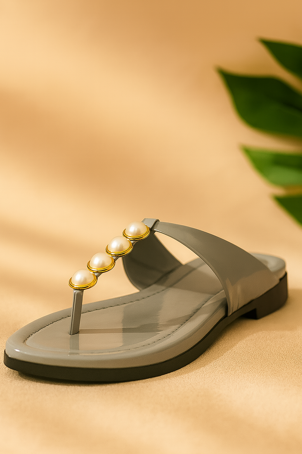 Women’s Pearl Flat Sandals - Image 5